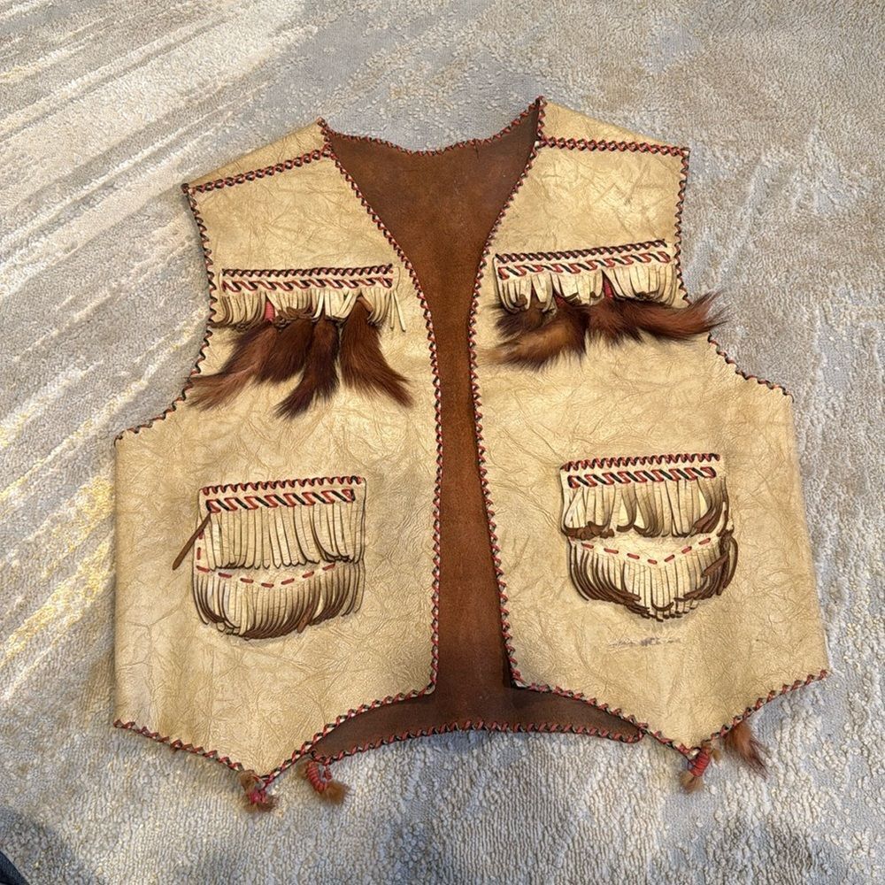 Antique Native American Indian Leather Vest with real fur tails size large check